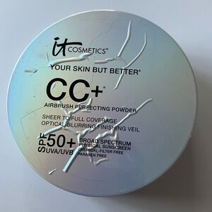 🔴SOLD🔴 IT Cosmetics CC+ Airbrush Perfecting Powder SPF 50+ color Medium